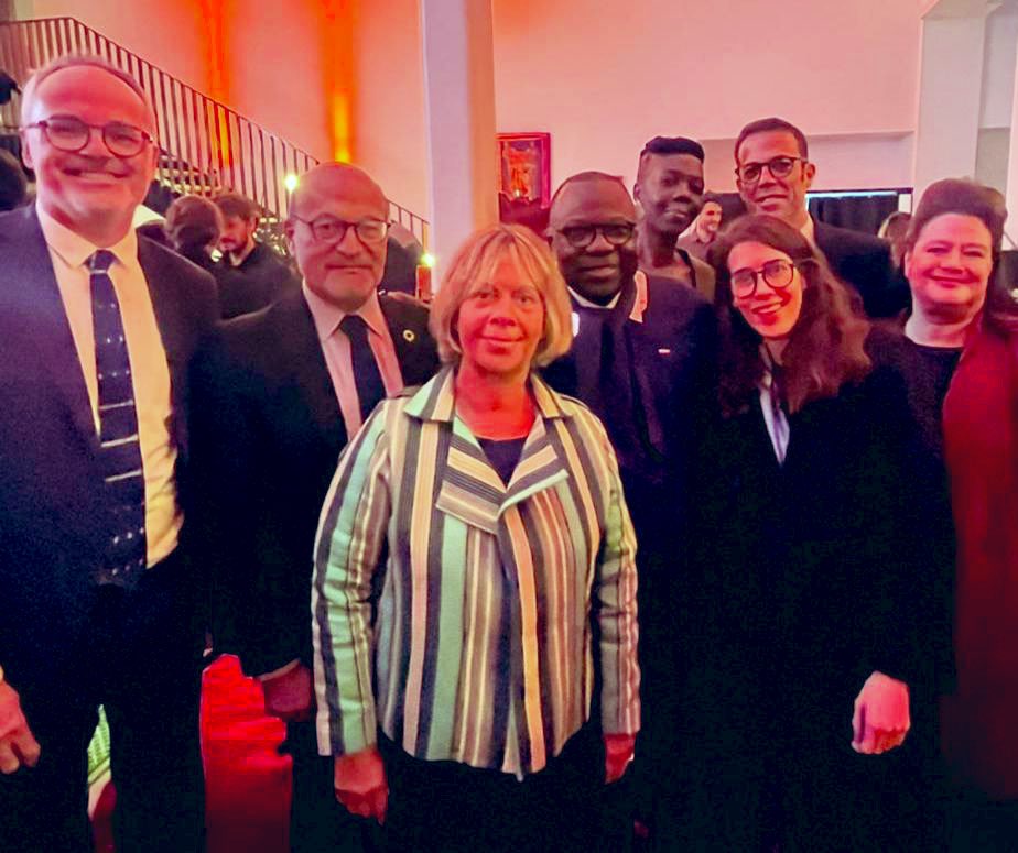 Bravo et longue vie à la Maison des mondes africains au cœur de Paris #MansA 👏🏽👏🏽👏🏽🌍 <a href="/mizlizgomis/">Liz Gomis</a> 💪🏽
