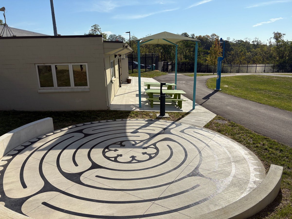 prusconstruct's tweet image. Proud to be part of the new green space opening at Cincy Children’s College Hill campus—athletic field, splash pad, playground &amp;amp; more. Thanks to Gov. DeWine &amp;amp; Mayor Pureval for joining us! #PrusConstruction #CincinnatiChildrens #GreenSpace #CincinnatiOH