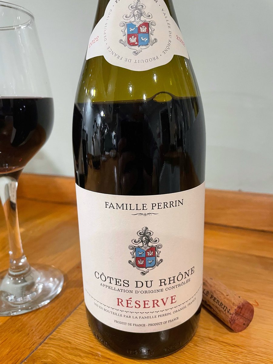 LibbySquires96's tweet image. We’re on this one tonight. And it’s bloody lovely 🍷
Have a great weekend all x
