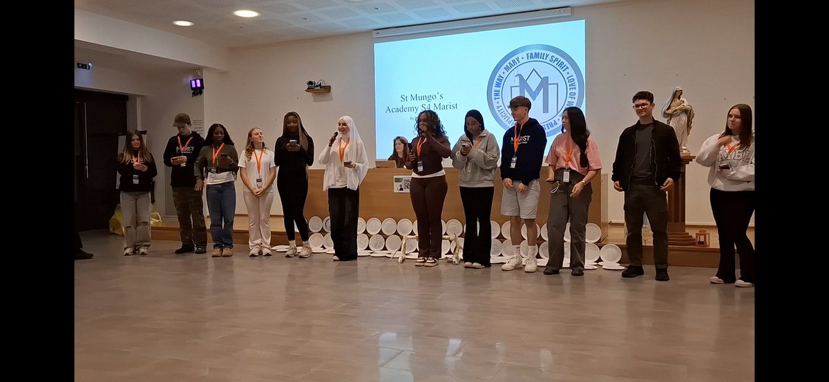 MissG_RE tweet media