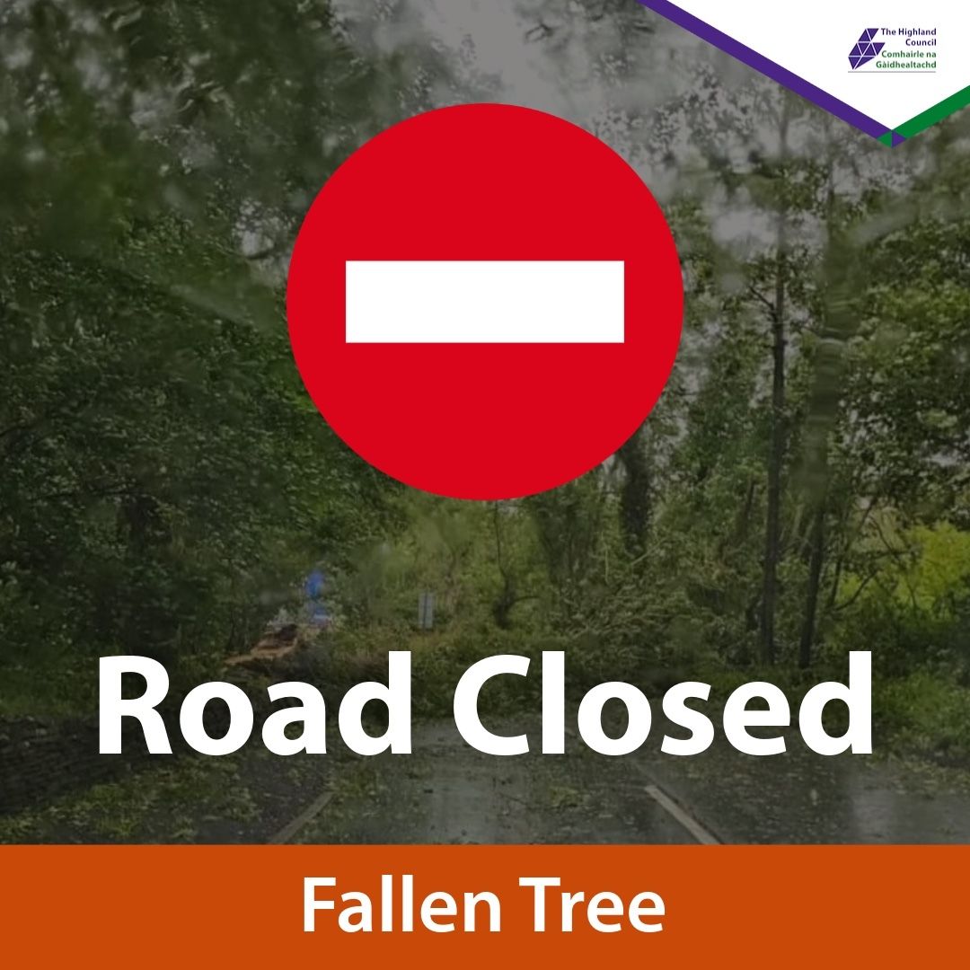 Road blocked at Holmerose Road, Cantray due to large fallen tree #StormAmy
<a href="/PoliceScotland/">Police Scotland</a> @TrafficScotland