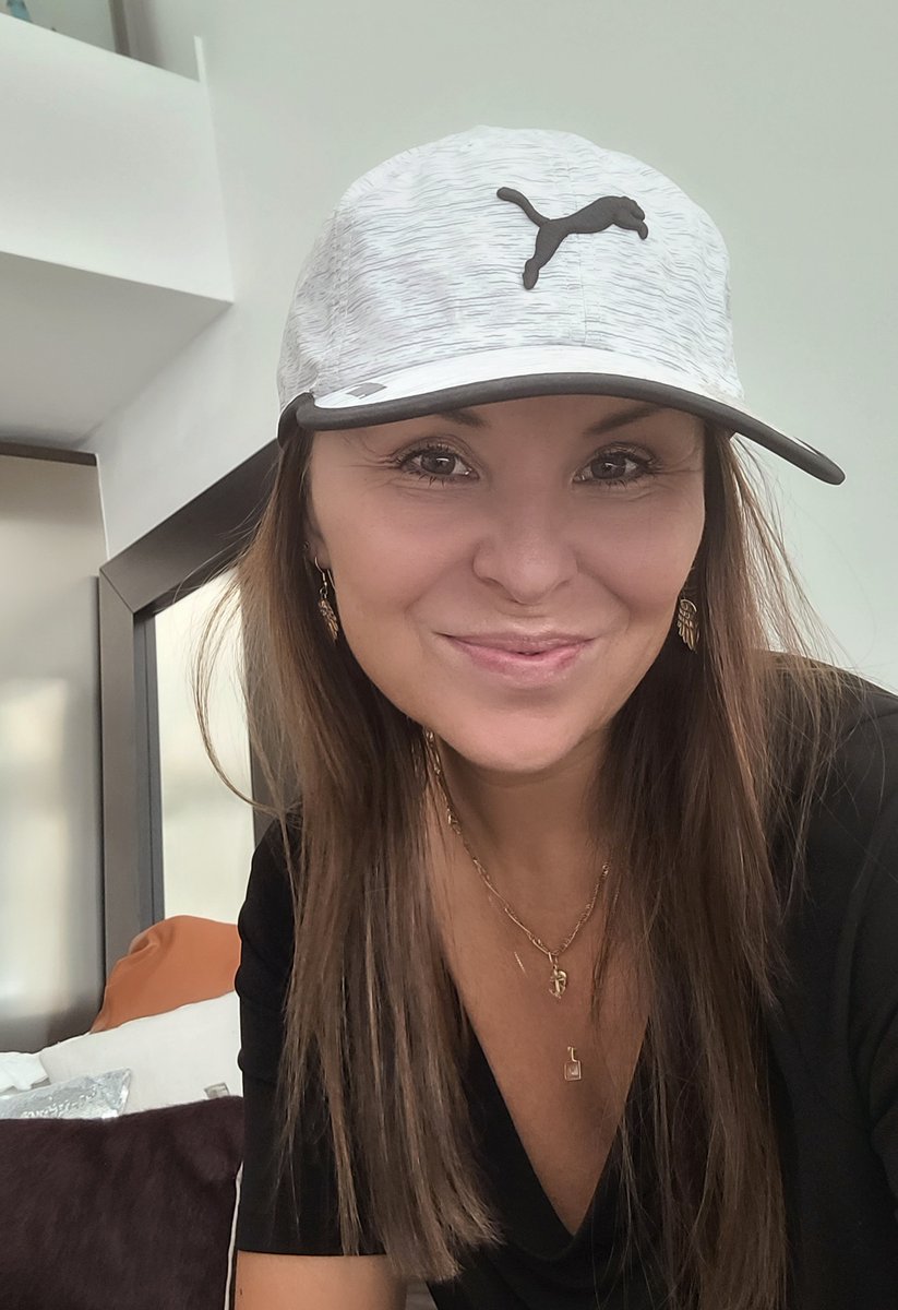 Ready to free up time, get more leads and scale smarter, this is why I built EverAgent  

A hybrid AI agent that works 24/7/365 so you can focus on what matters.  

Talk to M.I.A m.me/13286676340516… #scaleyourbusiness #AIBusiness #businessonautopilot #dontbeleftbehind