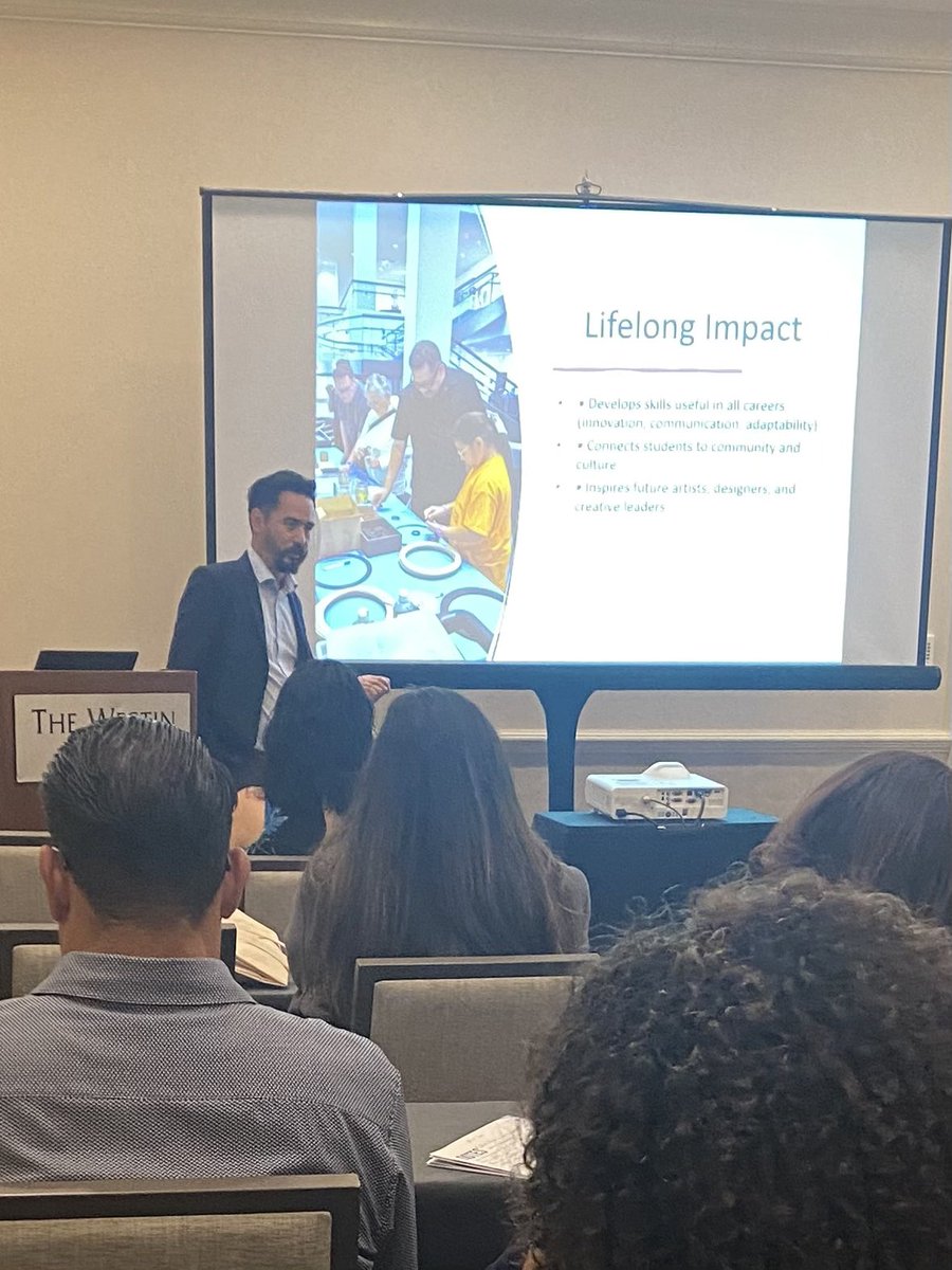 Florinda Bernal tweet media