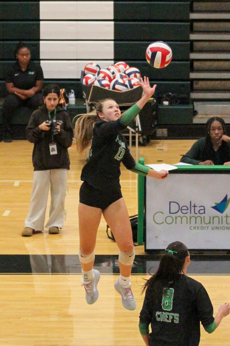 FayetteSports's tweet photo. Posted photos from McIntosh-Whitewater volleyball.  https://t.co/EOJmVES5qA @WHSAthletics_ https://t.co/hsA5KakylT