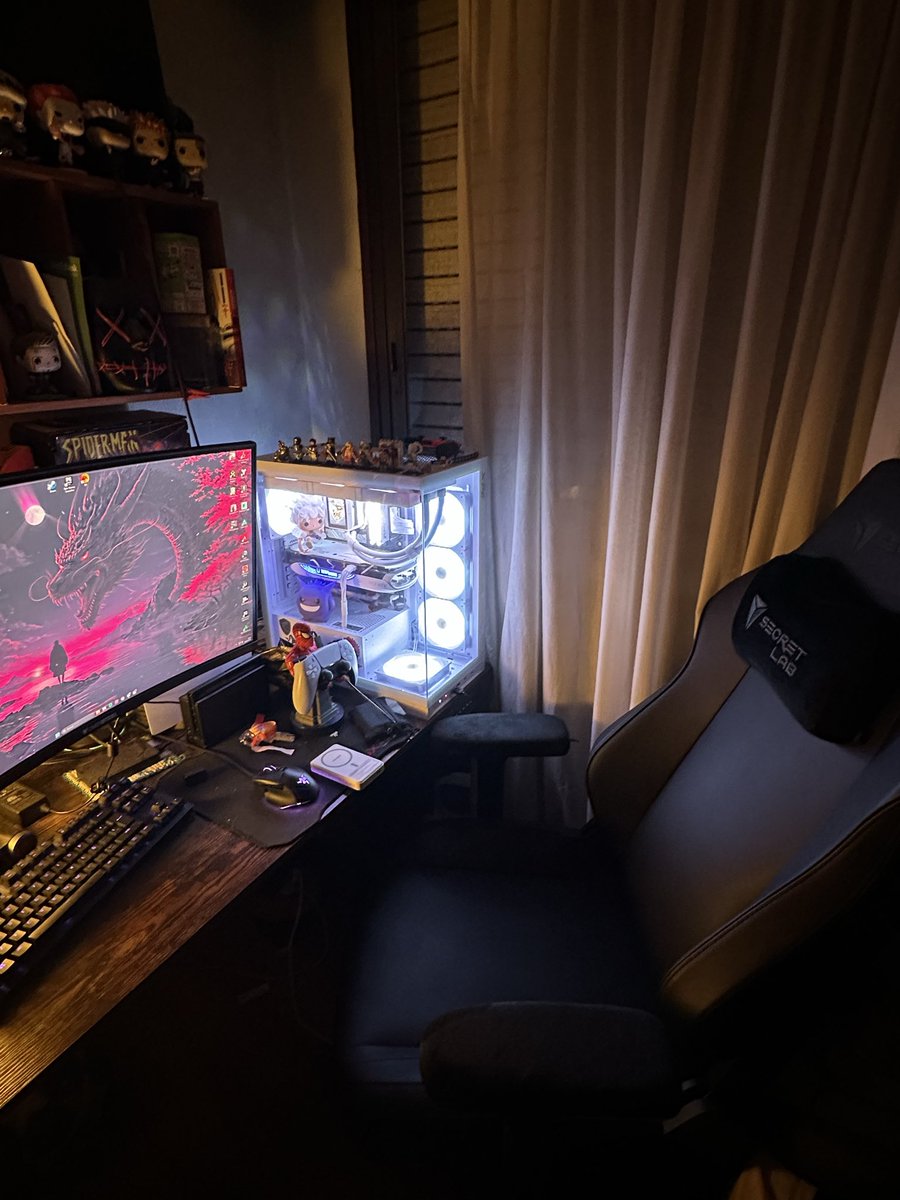 portii7's tweet photo. #Secretlab https://t.co/Bo4NrRmFdr