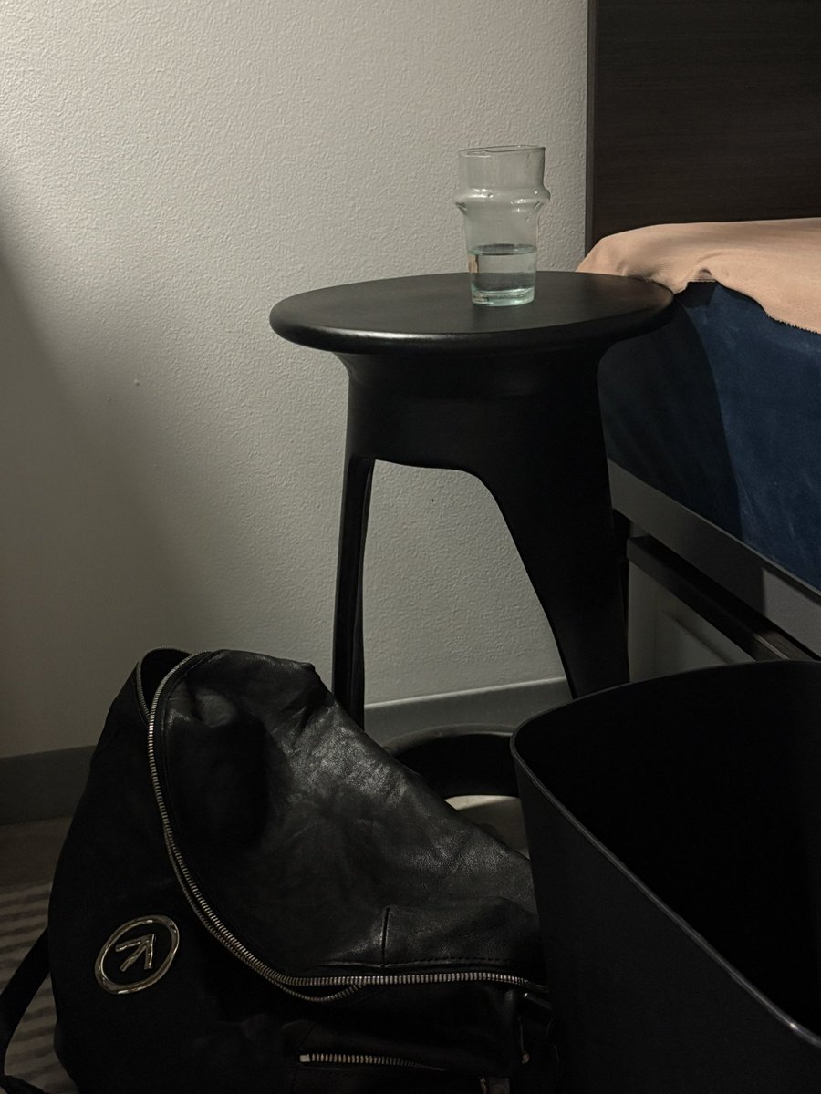 modern art角落（不是