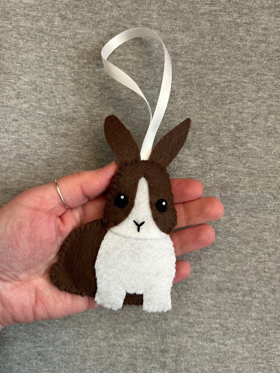 Tuscanycreative's tweet photo. #dutchrabbit #rabbit #etsy https://t.co/tWEgQgGdyr