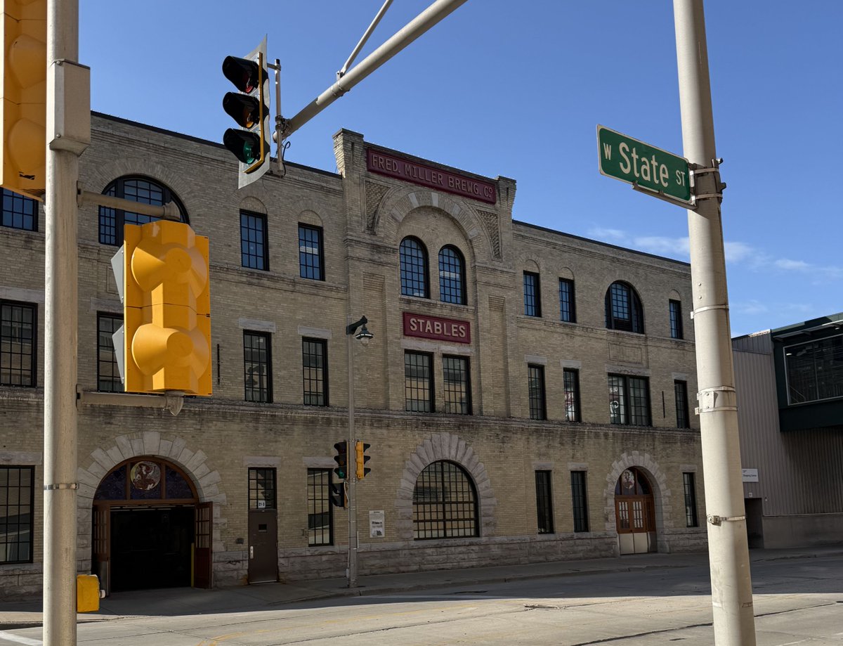 RepMelotik's tweet image. In this week's edition of the 22nd Assembly District News, we go inside Miller Brewing! mailchi.mp/legis.wisconsi…