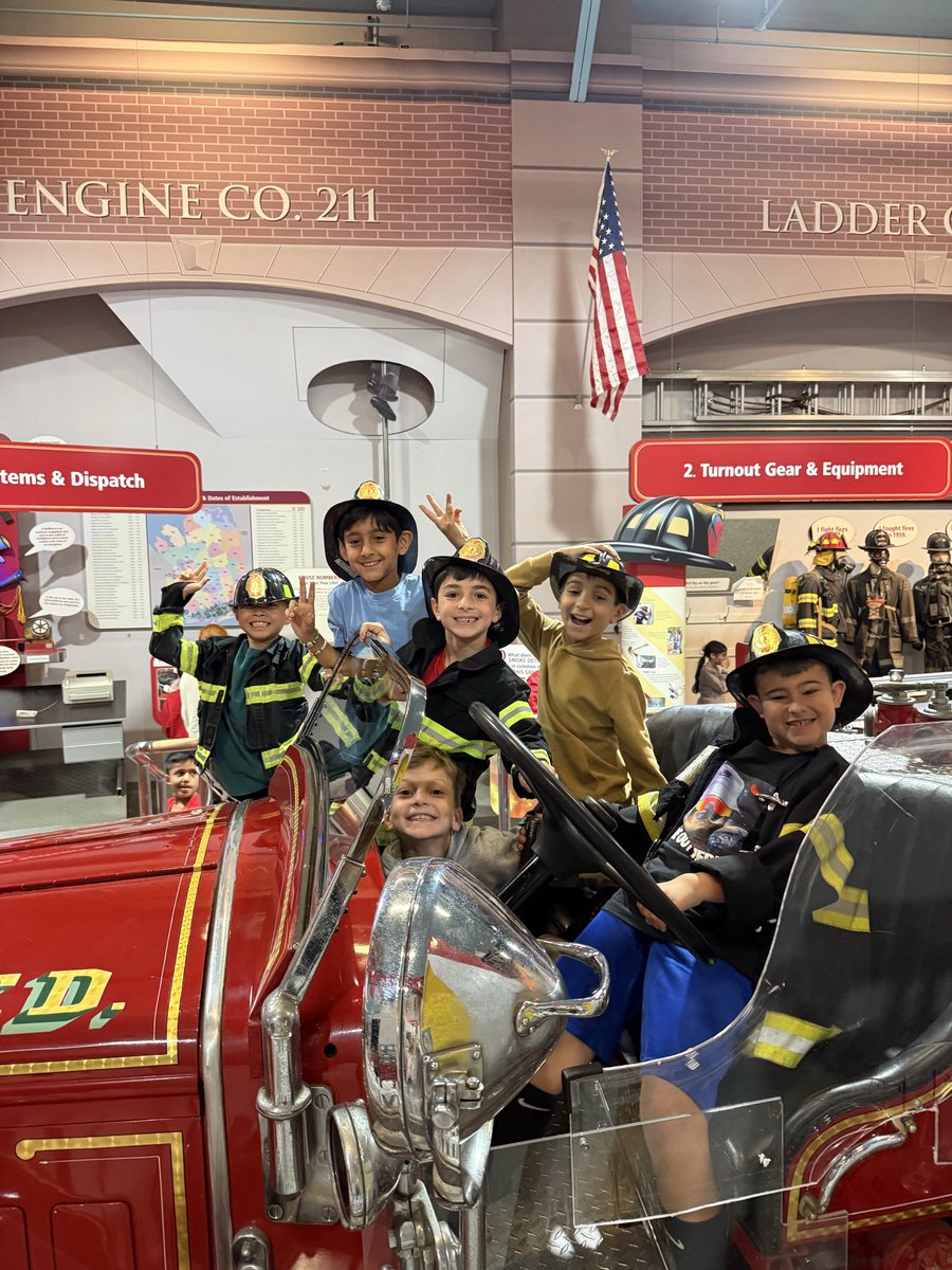 Ms. Leeds tweet media