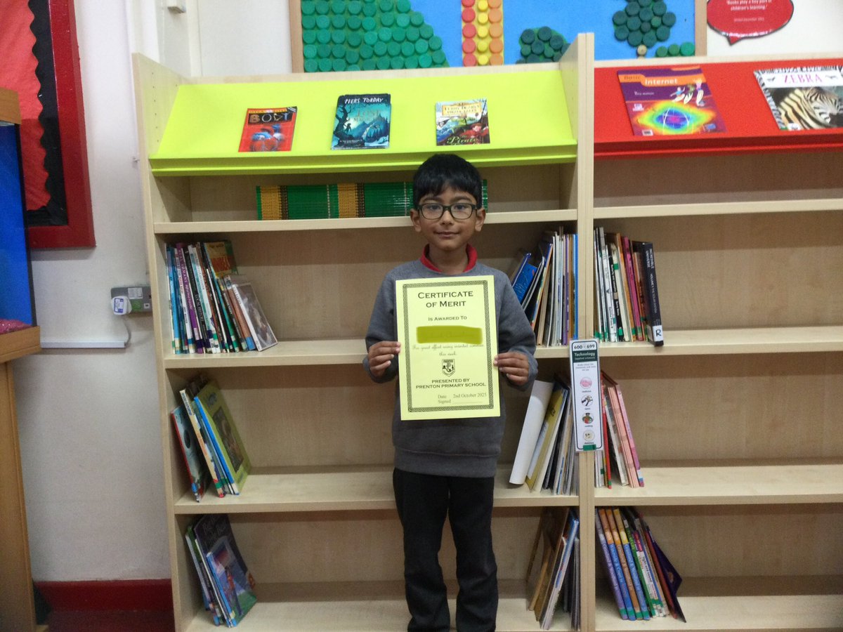 Yakoub has produced some amazing writing and has earned himself the Merit Award for Class 3GS! 😊📝⭐️👍🏻