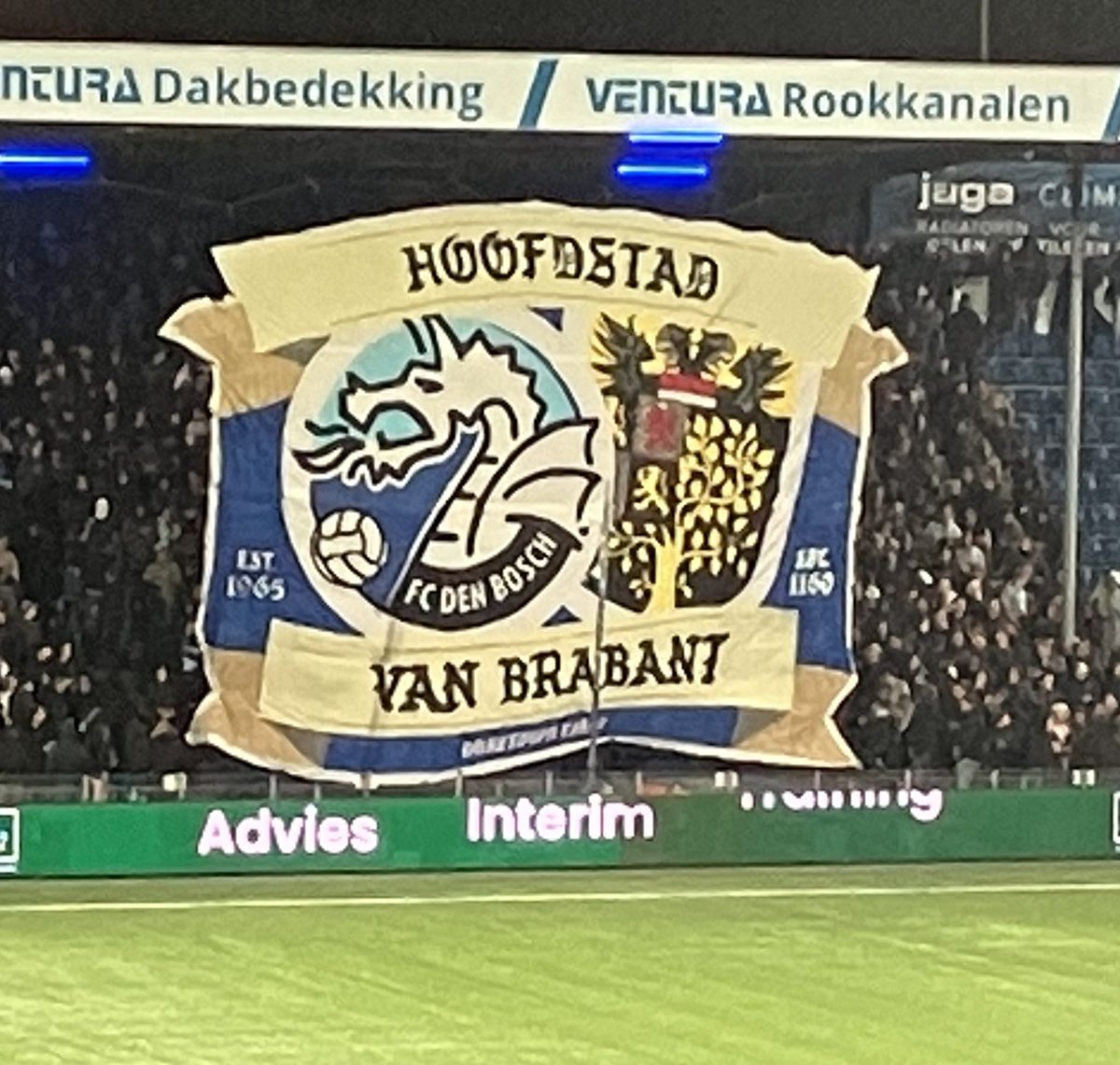 EdwinSmolders's tweet photo. Een Brabantse derby die al even niet meer op het programma stond #dborkc en die vooral in de laatste 25 minuten heerlijk boeide. @mijnfcdenbosch knokt zich twee keer terug van een achterstand en daarom kan ik achteraf @FCDBFans tevreden zijn met een 2-2 gelijkspel #HeyaDenBosch https://t.co/UuHMpMc0NI