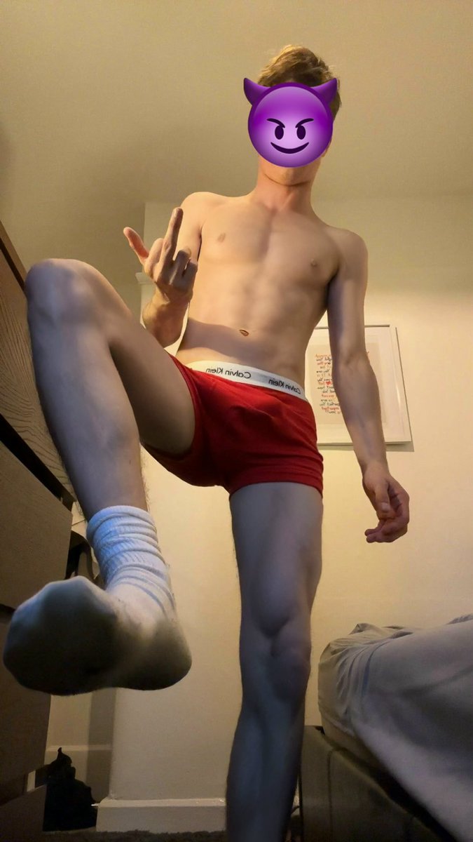 WebzShooterr's tweet photo. New to Twitter.
Not new to being in control.

Master Leo doesn’t beg.
You do.

Show me what I deserve. DM and Tribute now. 💸

#gayfindom #tribute #findom #findomking #twinkdom #paypig #gaydom https://t.co/dMvPeEsHTy