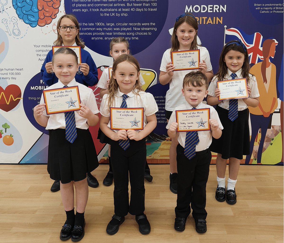 Our Headteacher's Award winners and Stars Of the Week! ⭐
They've all been fantastic this week, worthy winners!