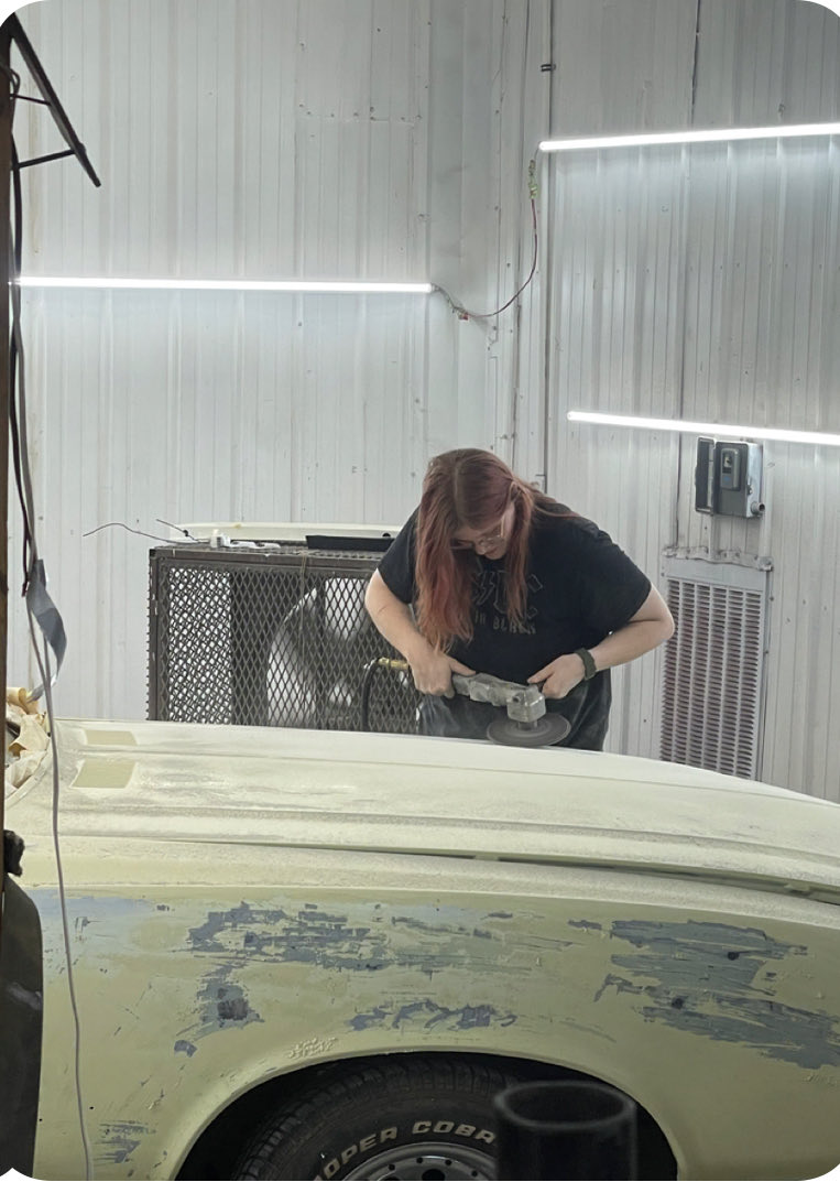 Callisto Tidwell, a Year 3 Collision Repair student, is putting her skills to work during her internship at Byrd’s Body Shop. 🚘🔧 #CollisionRepair #CareerReady #tpsd