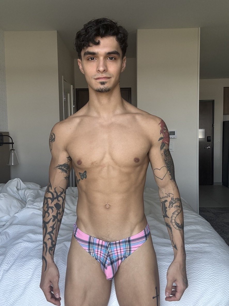 HMEWRKRLINGERIE's tweet photo. New drop!!!! Slutty Plaid in pink. Plaid that’s made to be ripped off 🩷💙🖤🤍@pheremosa https://t.co/53yz0CyVpC