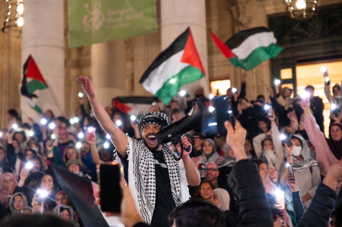 #ÚltimaHoraEnCanal1 | Hamás acepta entregar de forma inmediata a todos los rehenes y entrar en negociaciones con Israel para el plan de Trump.

Medios internacionales informan la intención del grupo terrorista, después del ultimátum del presidente de Estados Unidos.