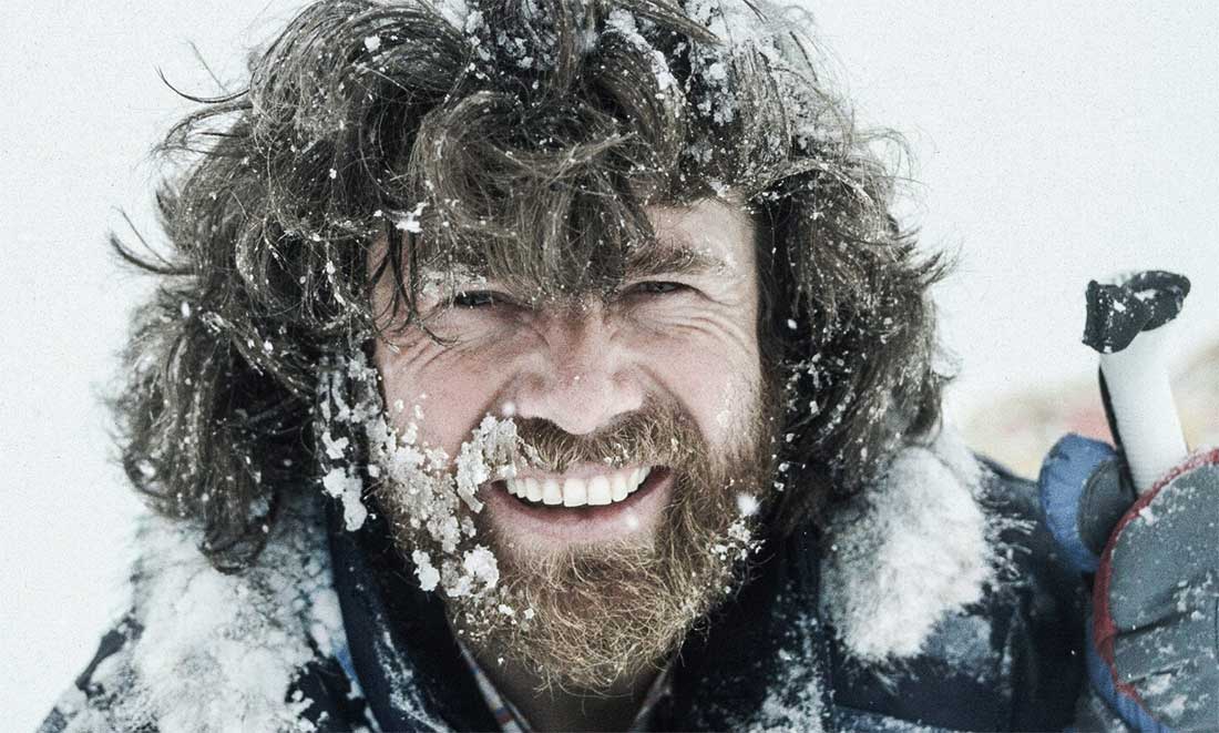 En 1974, Reinhold Messner escribió un capítulo histórico en Aconcagua. Su ascenso a la mítica Pared Sur por una ruta directa, en estilo alpino audaz y puro, marcó un antes y un después en el motañismo de los Andes.
#Messner #Alpinismo #Aconcagua #Montaña #GrajalesExpeditions