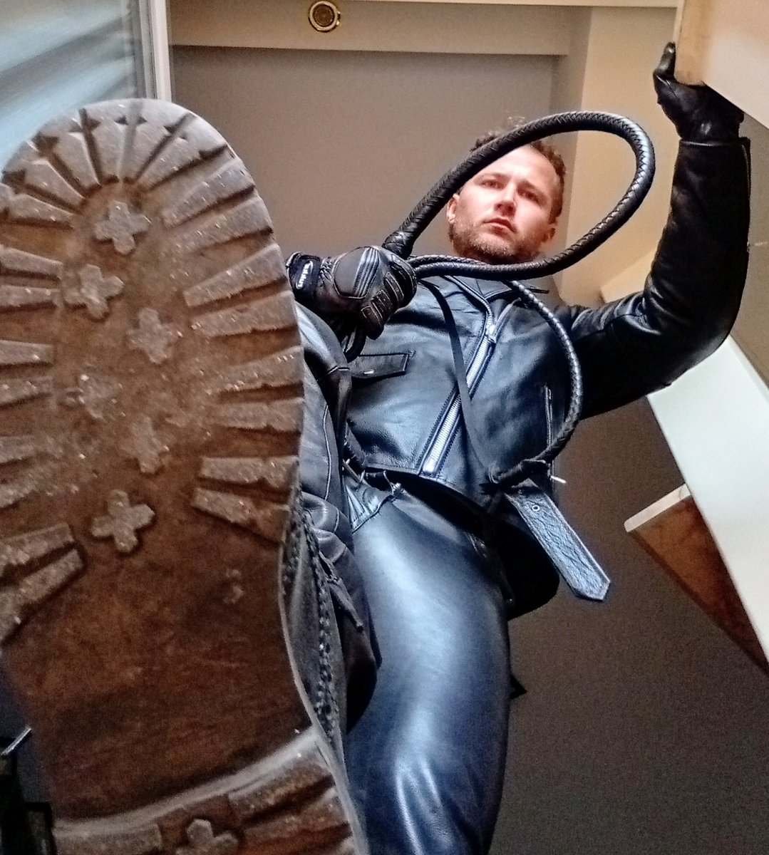 Supreme Power tweet media