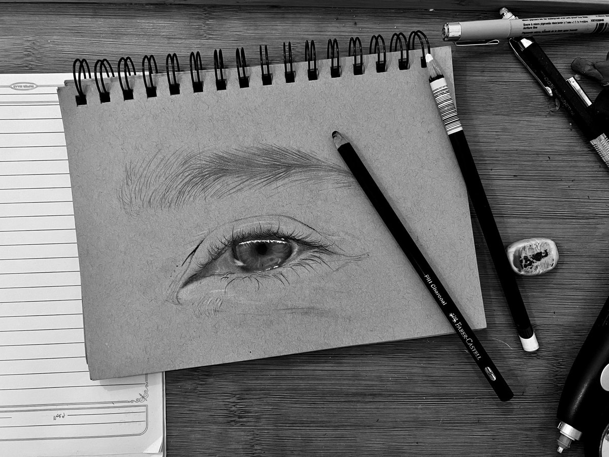 art_riimi's tweet photo. . "إنَ أعظمَ مأساةً قد يعيشُها المرء هو أن يقضي أيامه دون أن يجدَ نفسهُ في أيًا مِّما يفعل" https://t.co/dpK7RmrK4L