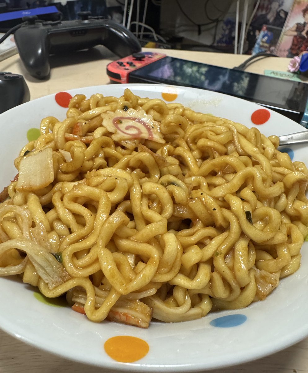 talitatops's tweet photo. Yesterday (October 3rd), I celebrated Bang Chan’s birthday!! His birthday mission for fans was to spend time in a comfy place, eat ramen, and watch anime. I am happy I could accomplish them!
Happy (belated) Birthday, Channie!!! #BangChanDay https://t.co/wW1CSCYoMq