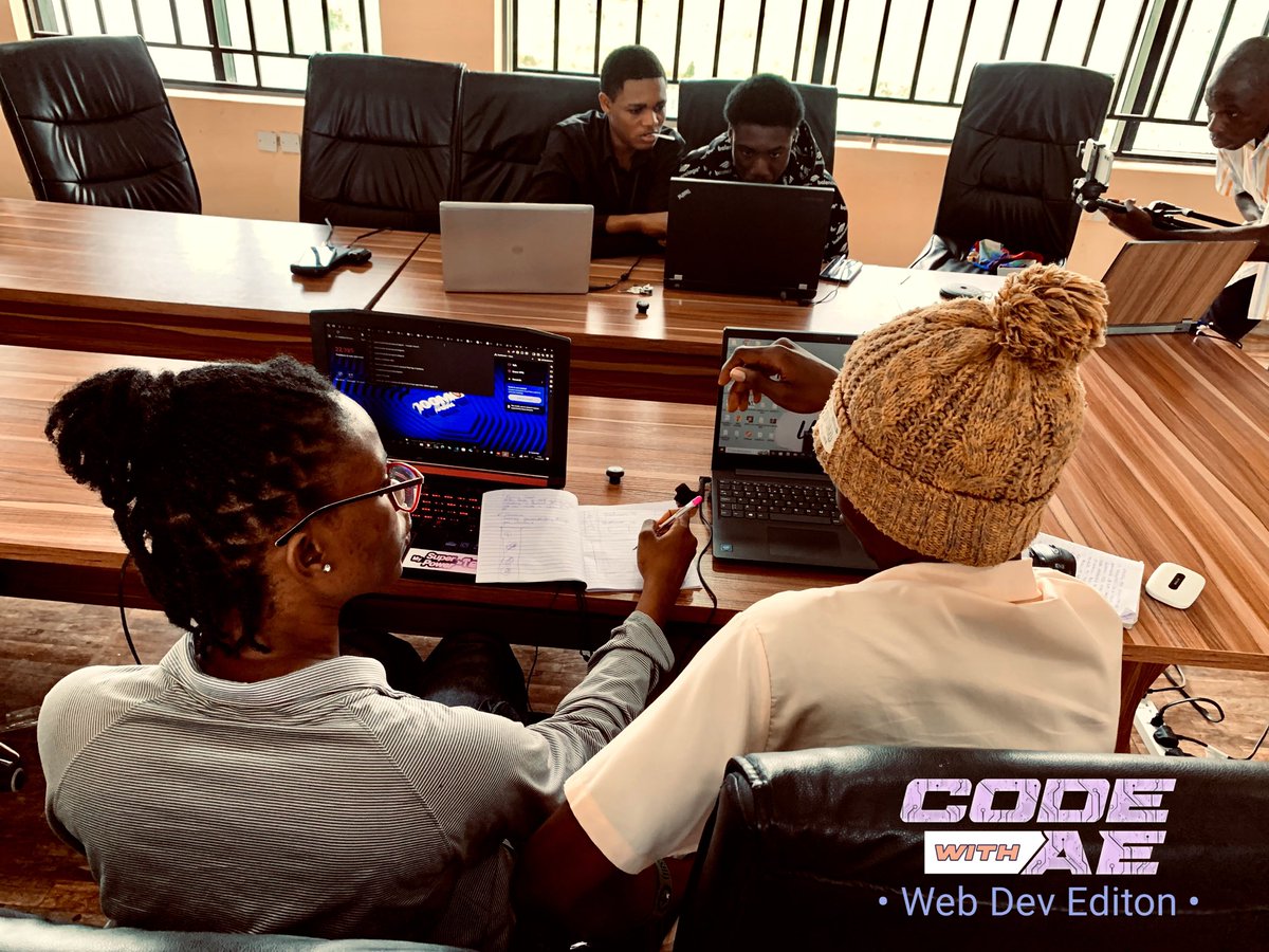 AlgorithmicExp_'s tweet image. Highlights from *Code with AE: Web Dev Edition!* 💻📸
A day of code, creativity & community.
Unforgettable vibes!
#CodeWithAE #WebDevEdition #TechVibes #CodingCommunity #AEHighlights