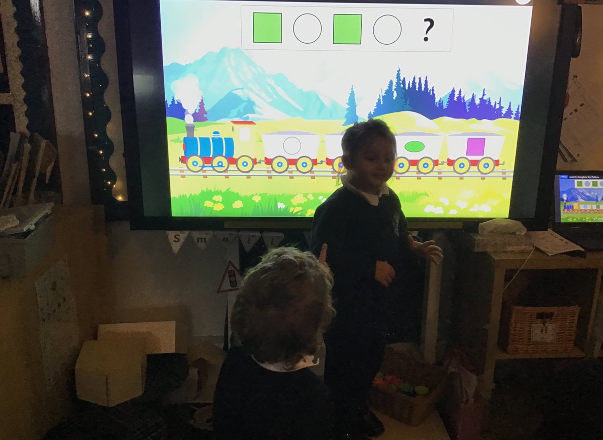 Receptionmonksd's tweet image. For Maths party day, #classR1 loved our theme of trains @merseyrail. We investigated shape patterns, built train tracks, played pairs, drew maps and even made our own name trains using coloured paper to create patterns. @Monksdownmaths2