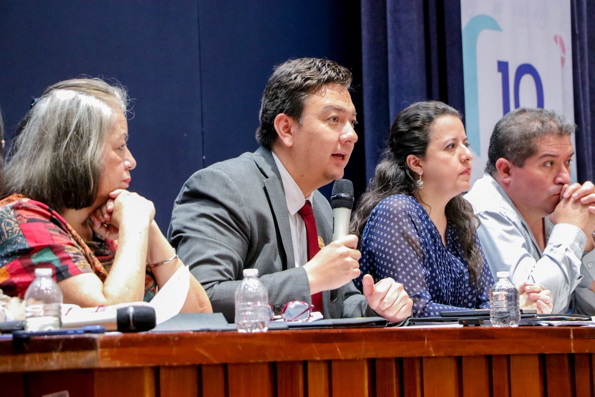 Universidad Rafael Landívar tweet media