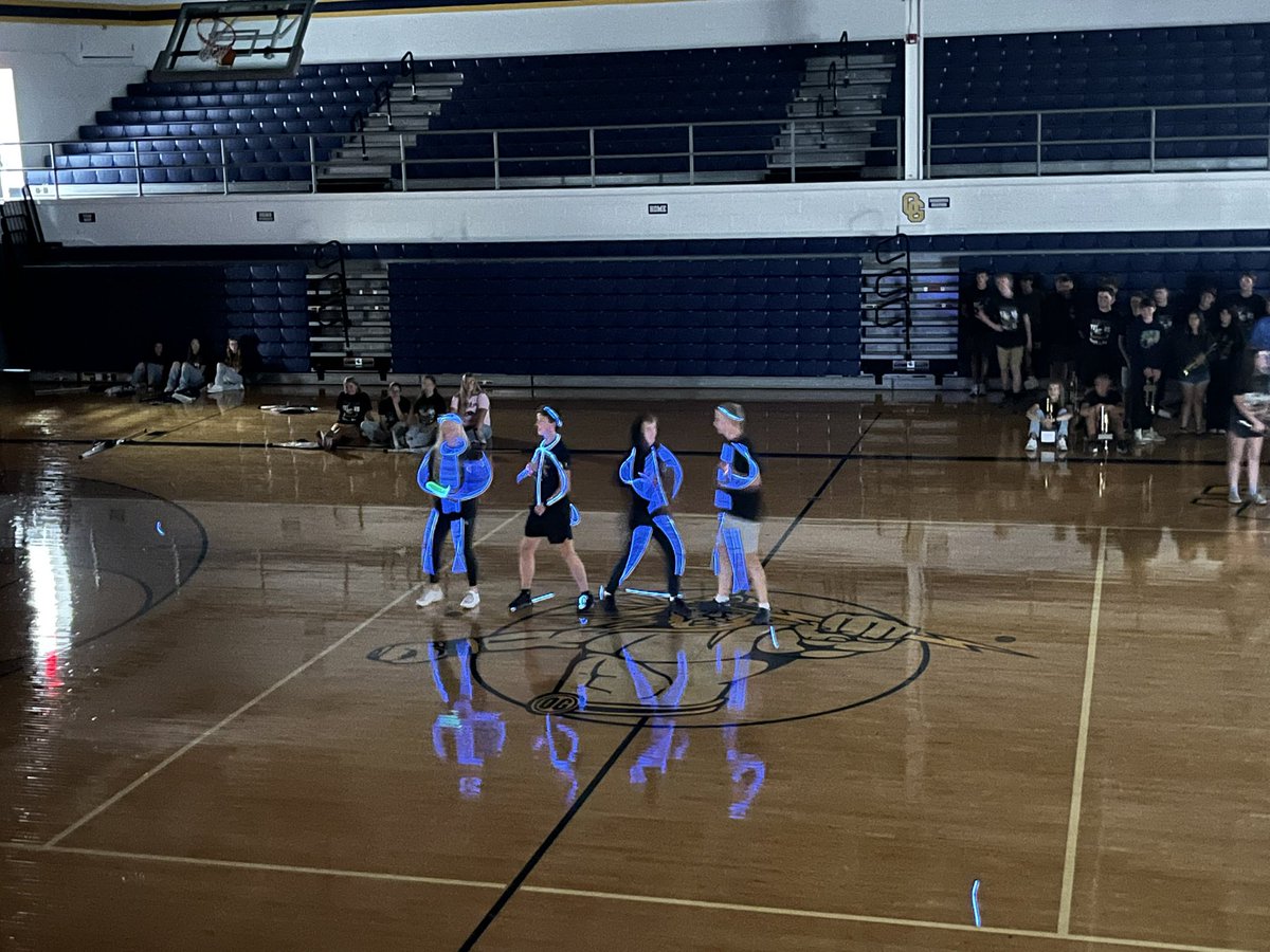OGXC22's tweet photo. Our Seniors had a little dance party, for the HOCO Pep Rally. Nailed it! https://t.co/AJet23LUKg