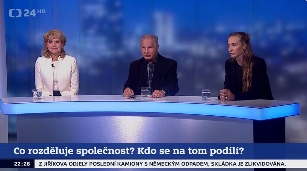 Co rozděluje společnost?

Hloupost, sebestředná ignorace faktů, pohrdání věděním. 

Ze strany některých hostů dnešních UK  jsme toho dostali ukázkovou porci. 🤒
