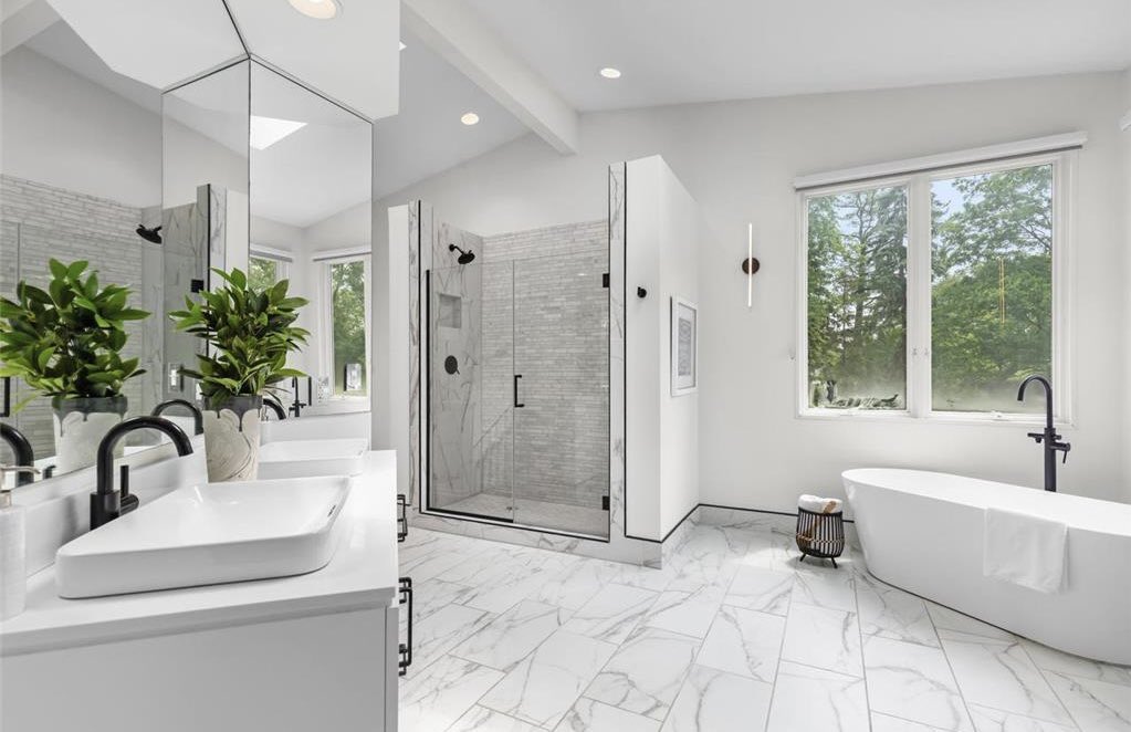 JessicaMLowe's tweet photo. #OPENHOUSE 1345 Fairlawn Way, Golden Valley Sun Oct 5th 1- 3 PM Exquisite gem on 0.87-acre lot in desired South Tyrol Hills. 4 bed, 4 bath home, sophisticated living spaces, indoor saltwater pool, private movie theater, attached heated 4 car garage #sellhighbuylowe #realestate https://t.co/VodYO4CBD0