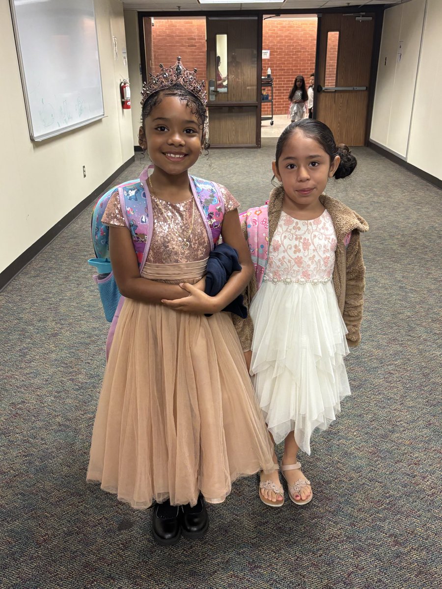 ✨Ties &amp; Tiaras✨ Celebrate Hispanic Heritage Month by dressing like we are heading to a Quinceañera! 💃🎉 #HispanicHeritageMonth #TiesAndTiaras <a href="/AdminVerow/">𝑫𝙧. 𝑺𝙝𝒂𝙬𝒏 𝑽𝙚𝒓𝙤𝒘</a>