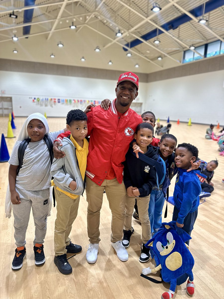 Red Friday➕Teacher Life ❤️ 
Happy Weekend!