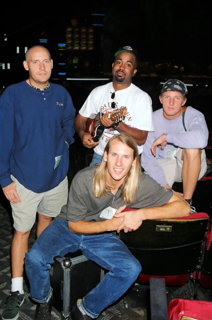 dariusrucker's tweet image. Someone tell these fellas they will have a number one song on country radio in 2025 😉. Thanks @ScottyMcCreery!