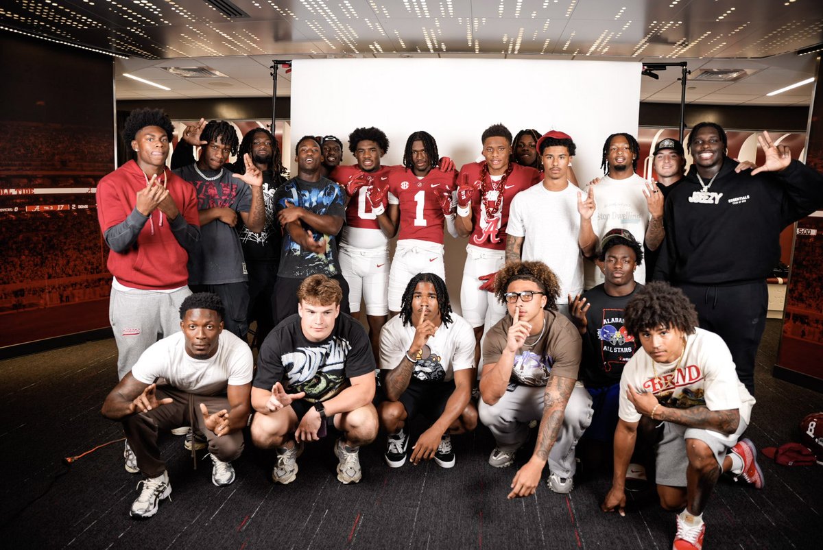 Me and The Guys gone be at the crib tmr Vs. Vandy‼️ #RollTide 🐘