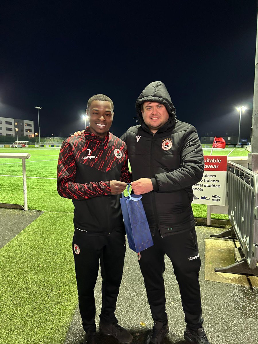 BonnyriggRose's tweet image. Your @rb_broadcasting player of the match from our win away to Hearts B is goal scorer Alassan Jones 🌹

Congrats Ali 👏🏻