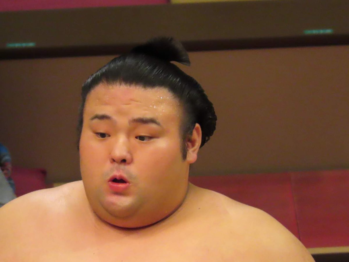 MANAO39066486's tweet photo. 強くてカッコいい大関だったけど、まぁるくて超可愛い大関でもありました🤭
私にとっては唯一無二の大関✨️
いよいよ髷姿も見納めです
#貴景勝
#貴景勝引退湊川襲名披露大相撲 https://t.co/JzG9nwu40f