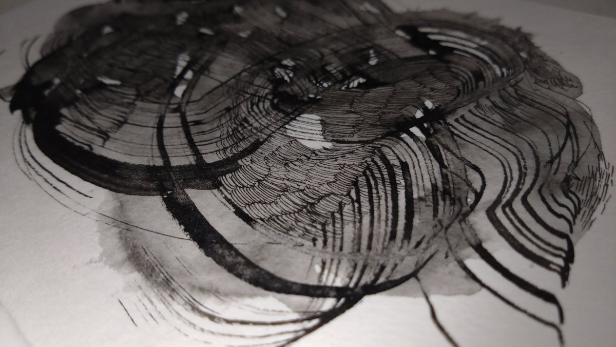 tttttan's tweet image. 202510040606
B6 albireo
morning drawing time...
#duringdrawing #drawing #abstraction #monochrome #pen #sumi #art #japanart #improvisation #ドローイング #線描 #墨 #水墨 #ペン #ink #筆 #肉筆画 #tttttan
