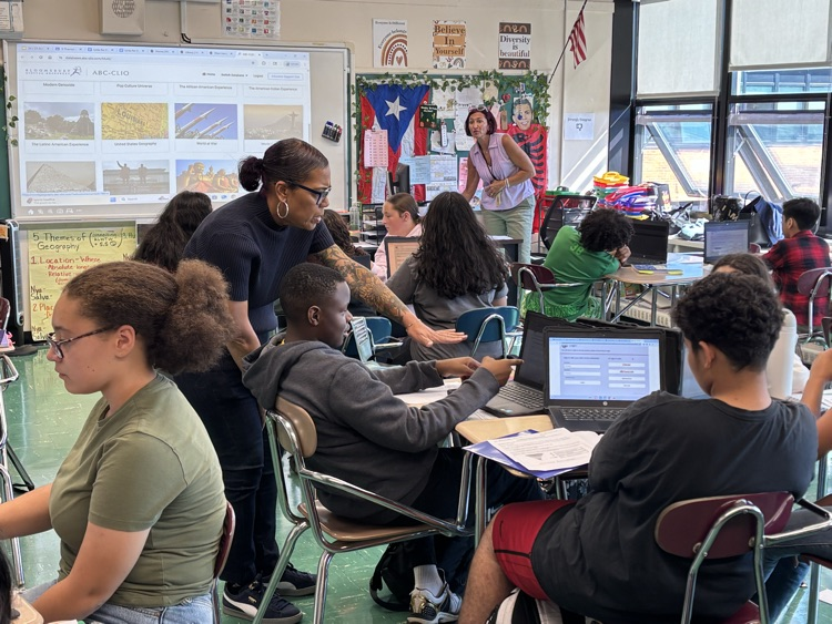 WH Secondary School tweet media