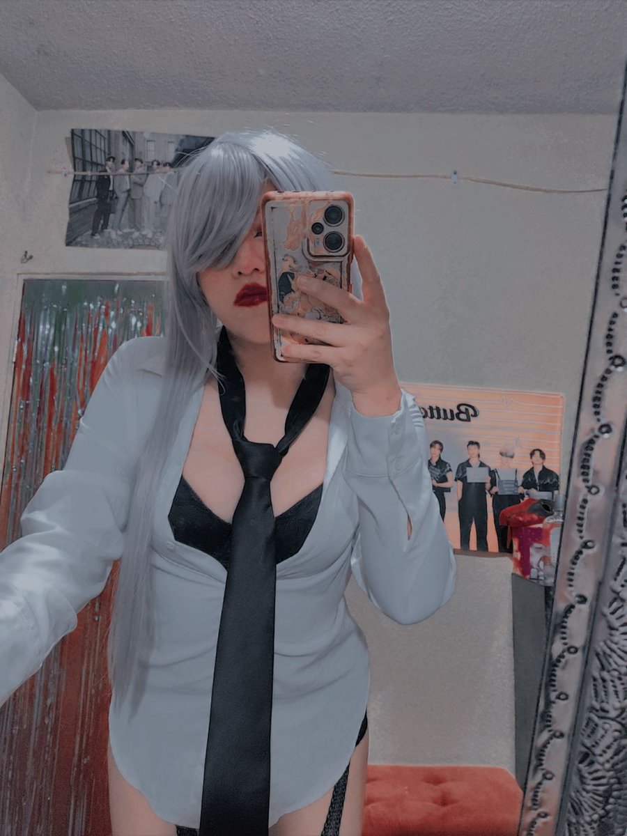 Kitty_Mark21's tweet photo. Hola soy cirux y estoy iniciando en esto del cosplay y del Erocosplay, espero que les guste mi contenido y si es así que me apoyen ✨🖤 https://t.co/IM7fvJYRLk