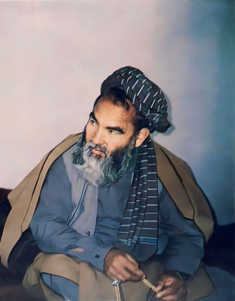 HN_1398's tweet photo. رهبر شهید بابه مزاری :
چرا این مسأله را ما نگوییم، که دیگران در کنار ما باشد خوب است.
#StopHazaraGenocide https://t.co/5hisyPEORt