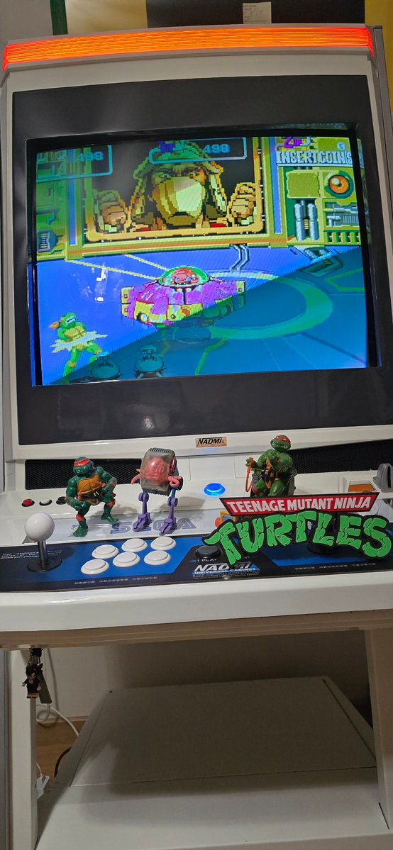 VisualMemory98's tweet image. Una partidita???? #TortugasNinja #TMNT
#teenagemutantninjaturtle #Arcade
#naomi #konami #Sega