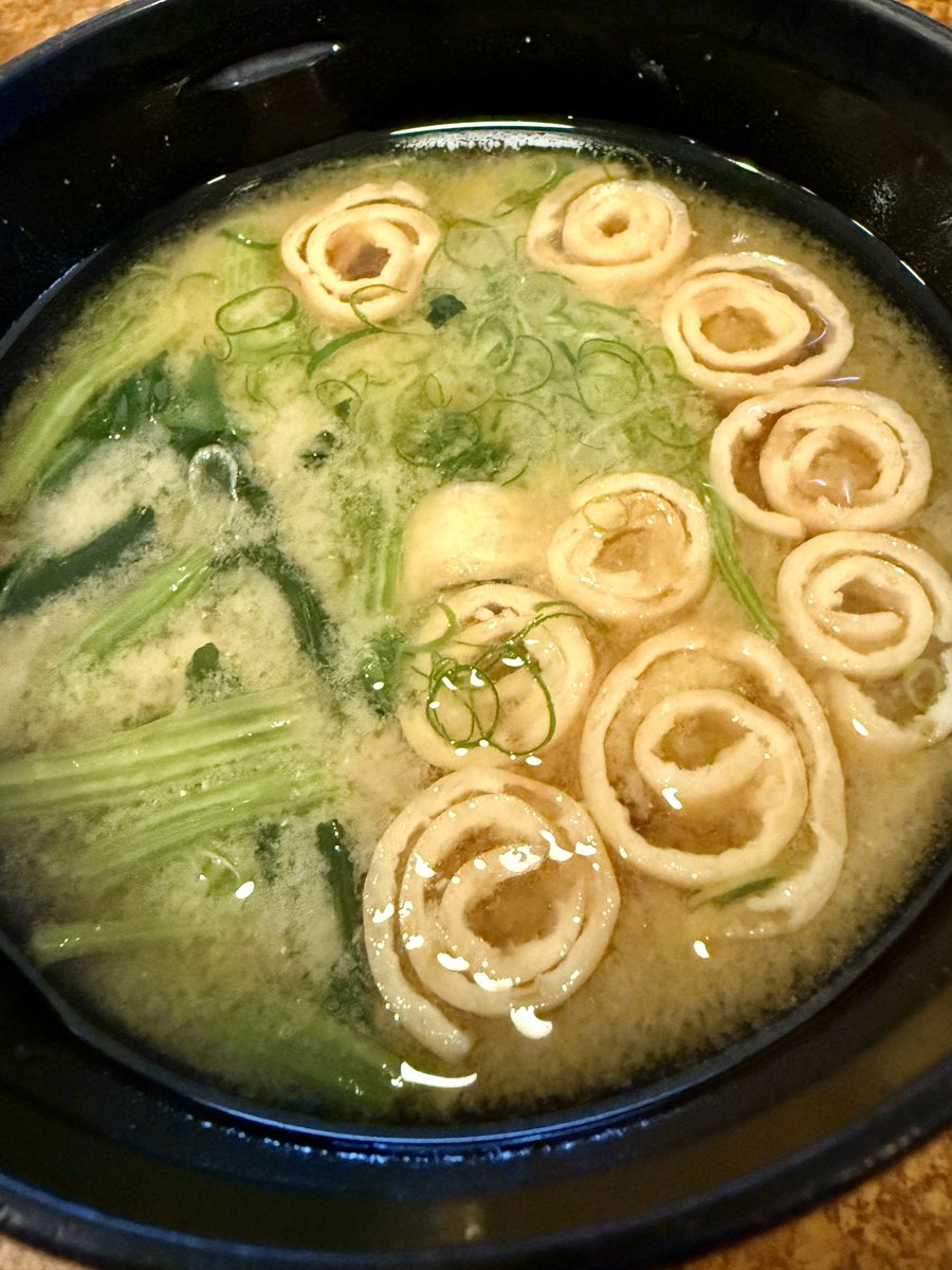 dobojouren's tweet image. みそ汁頼んだらエスパータイプだったwww