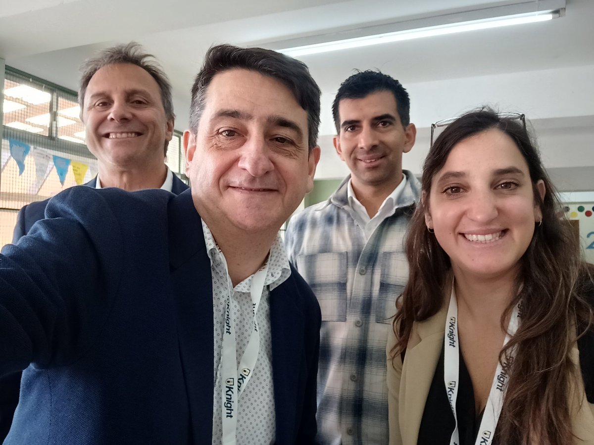 EN BARILOCHE CON LA AAOC
Charla en el Colegio Don Bosco con Pablo Divita, Enzo Romero y María Florencia Illia