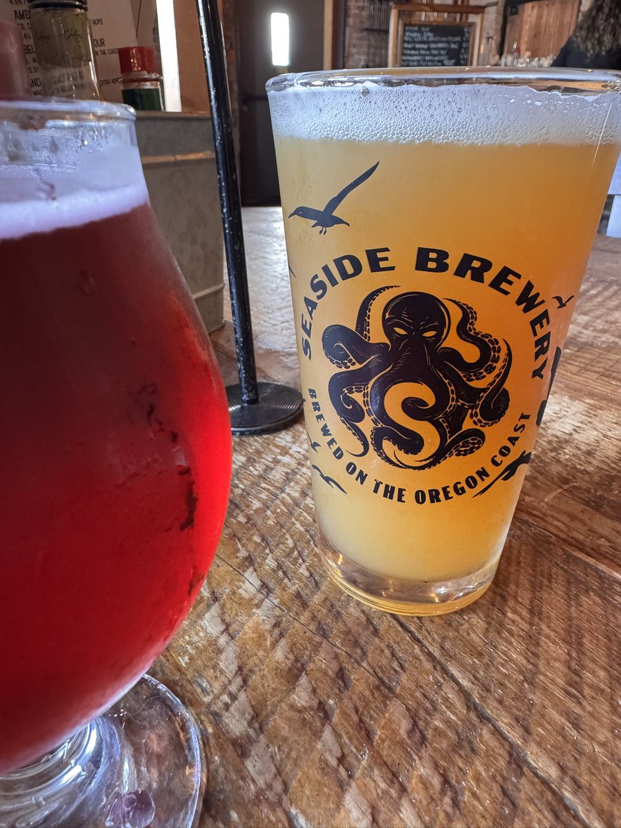 ToTah_NAZ's tweet image. #BeerMe 🍻