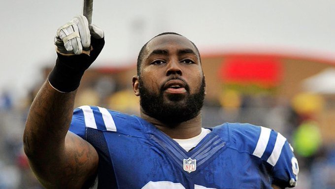 NFL Mourns Arthur Jones: Ravens, Colts Star Dies at 39