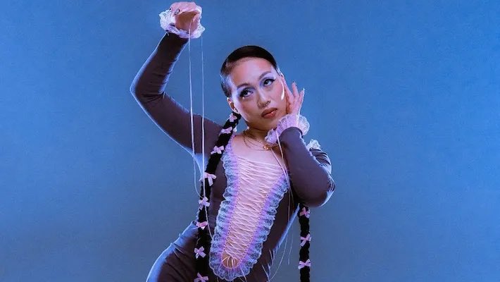 SAILORRSTATS's tweet photo. @TheGrammyGuru SAILORR is R&amp;B pls tell us her submissions https://t.co/qTGTUuTQuw