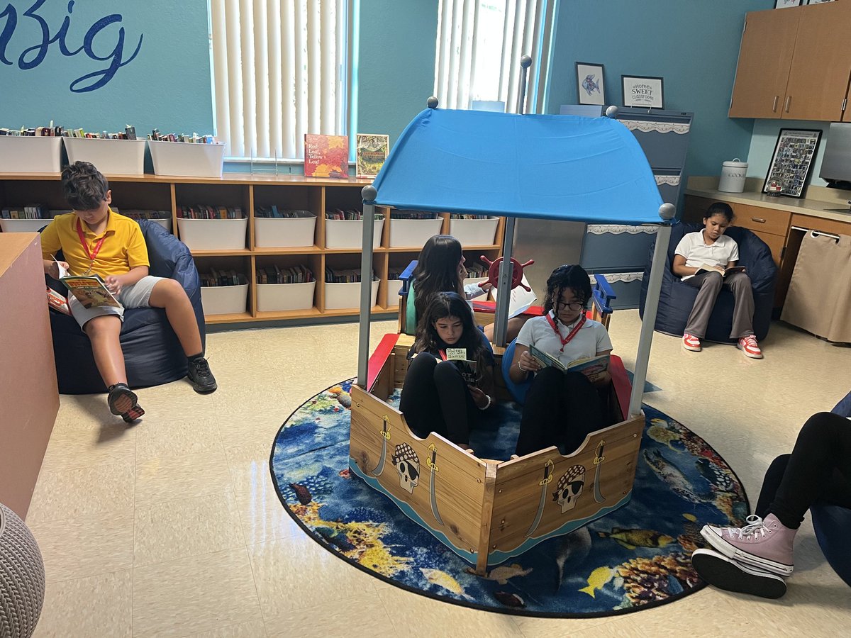⚓️Dr. Jennifer George⚓️ (@apjengeorge) on Twitter photo Nothing makes me happier than seeing our scholars getting lost in a book! I created the Carson Reading Room to give our children the same warm feeling I had reading in my grandmother's kitchen, mission accomplished! <a href="/COTaylor_PBC/">COTaylor_Kirklane Elementary</a> <a href="/OrlandoMastrapa/">Orlando Mastrapa</a> <a href="/carsonscholars/">Carson Scholars Fund</a> Nothing makes me happier than seeing our scholars getting lost in a book! I created the Carson Reading Room to give our children the same warm feeling I had reading in my grandmother's kitchen, mission accomplished! <a href="/COTaylor_PBC/">COTaylor_Kirklane Elementary</a> <a href="/OrlandoMastrapa/">Orlando Mastrapa</a> <a href="/carsonscholars/">Carson Scholars Fund</a>
