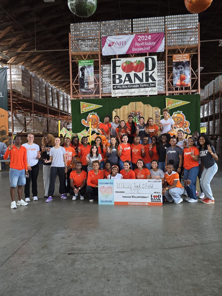 Coach Woods Hicks tweet media