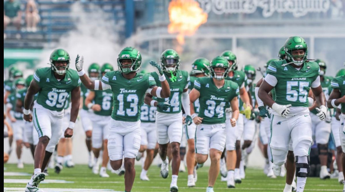 after a great conversation with (<a href="/CoachBamHardmon/">Coach Bam Hardmon</a>) i’m blessed to receive my first D1 offer from The University Of Tulane🌊