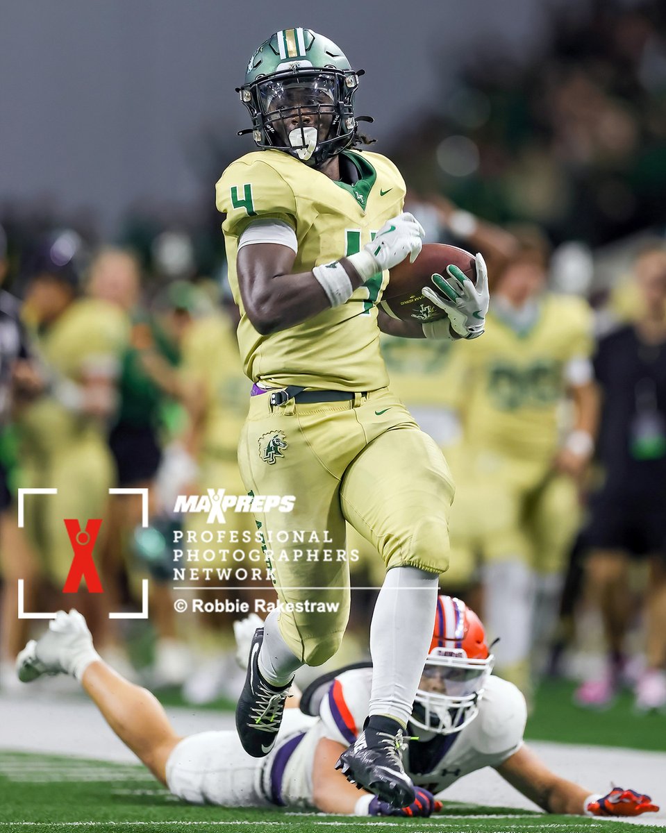 MaxPreps pro photos from the <a href="/MNHS_Football/">McKinney North Football</a> - <a href="/LebanonTrailHS/">Lebanon Trail</a> game are up at

t.maxpreps.com/42UMm7y

<a href="/Brooks_Nelson1/">Brooks Nelson</a> <a href="/campbellseybQB/">Campbell Seyb</a> <a href="/LTBlazerRecruit/">Lebanon Trail Blazer Football Recruits</a> <a href="/Coach_KBrewer/">Kendall Brewer</a> <a href="/DNichols76/">Dwayne Nicholson</a> <a href="/CoachJ7/">Kraig Johnson</a>